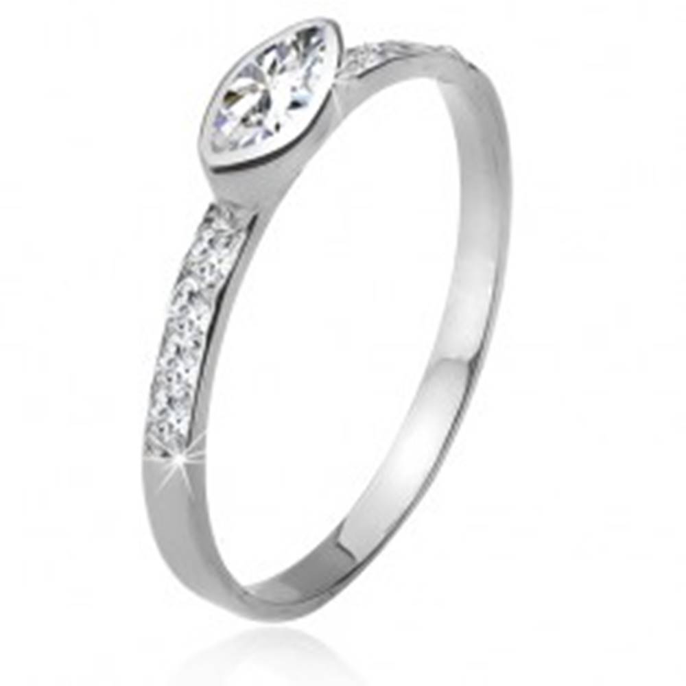 Šperky eshop Zirkónový prsteň, kamienkové ramená, elipsovitý kamienok, striebro 925 - Veľkosť: 49 mm