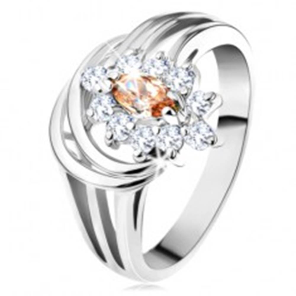 Šperky eshop Lesklý prsteň so strieborným odtieňom, kvet zo svetlohnedo-čírych zirkónov - Veľkosť: 54 mm