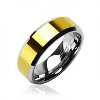Wolfrámový prsteň so skosenými hranami a stredovým pásom v zlatej farbe, 8 mm - Veľkosť: 49 mm