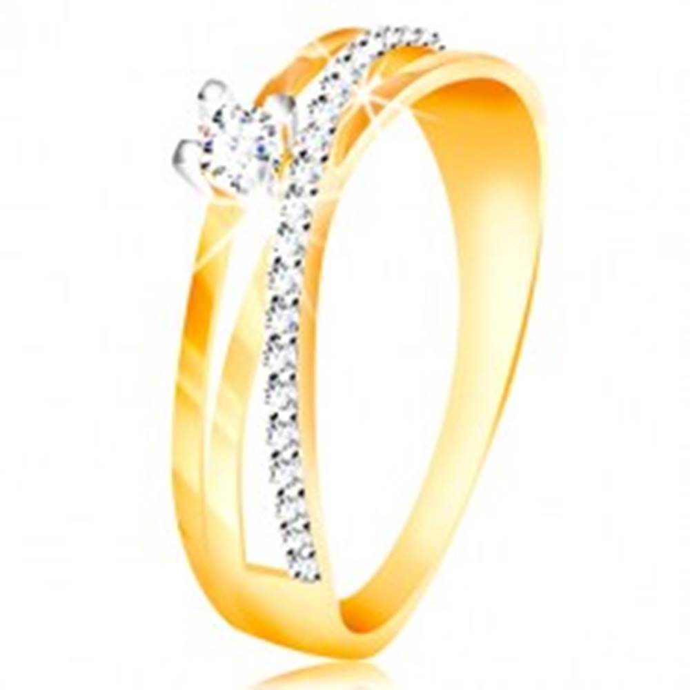 Šperky eshop Prsteň v 14K zlate - šikmá zirkónová línia čírej farby, okrúhly zirkón v kotlíku - Veľkosť: 49 mm