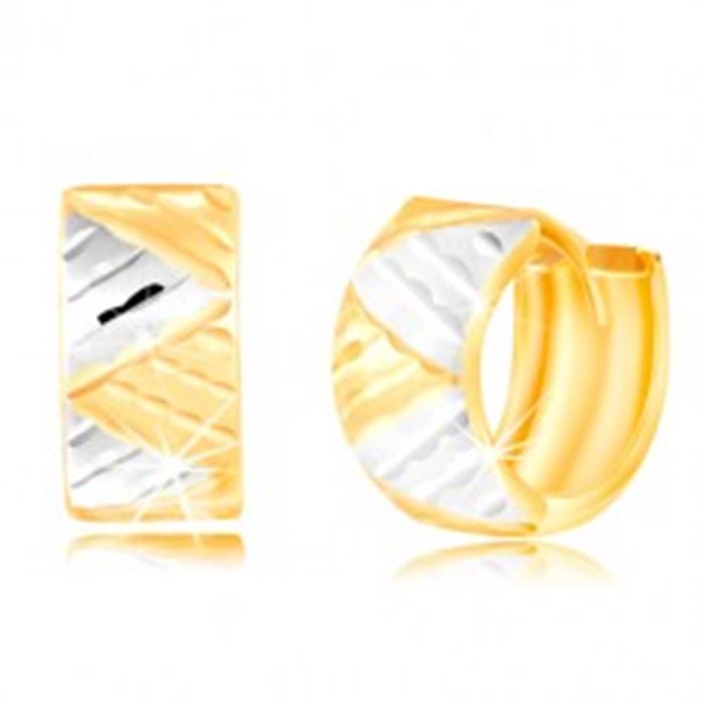 Šperky eshop Náušnice v 14K zlate - širší krúžok s trojuholníkmi z bieleho a žltého zlata
