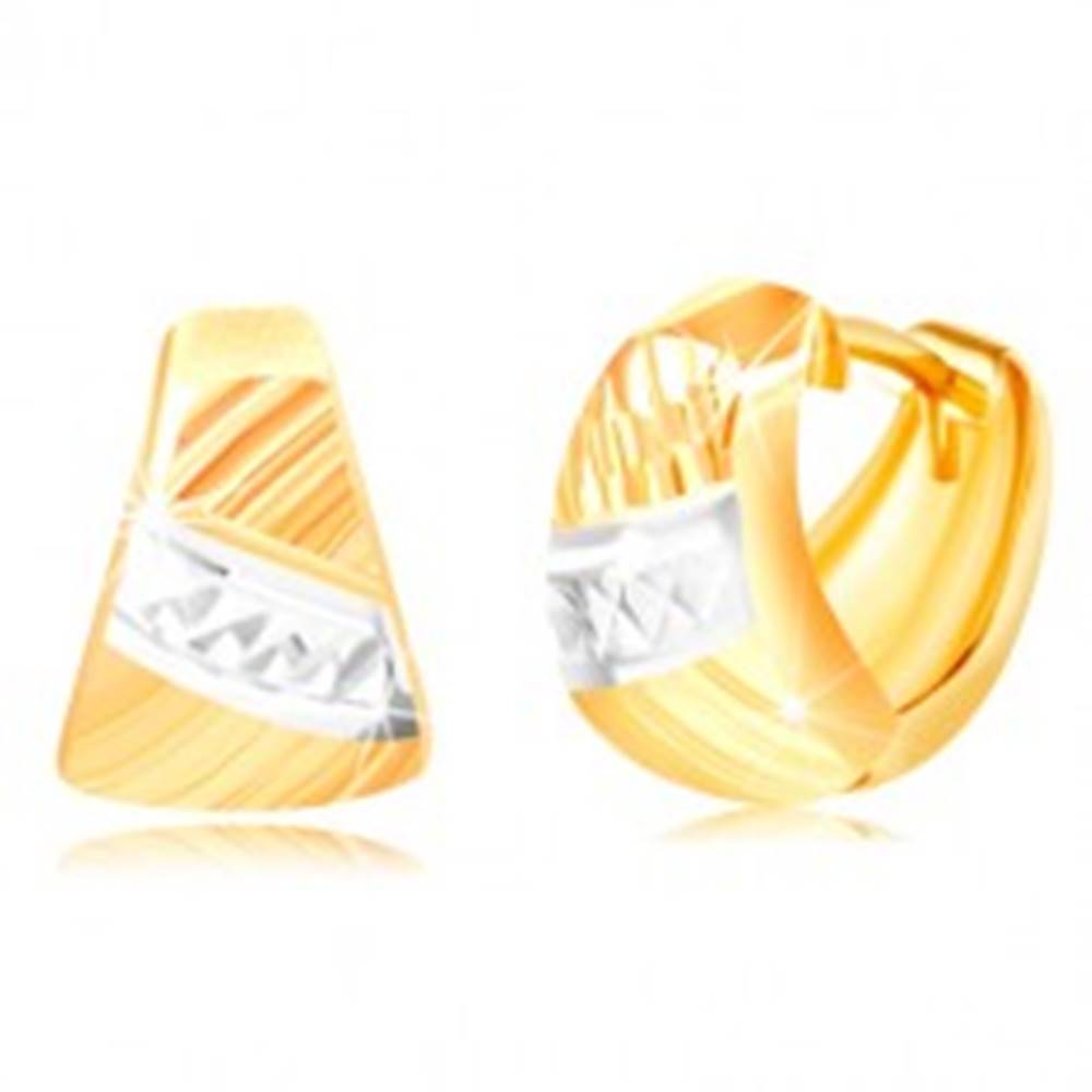 Šperky eshop Náušnice zo zlata 585 - zaoblený trojuholník, šikmé ryhy, pás bieleho zlata