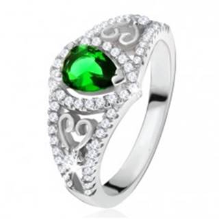 Prsteň zo striebra 925, zelený slzičkový kameň, číre zirkóny, obrysy sŕdc - Veľkosť: 50 mm