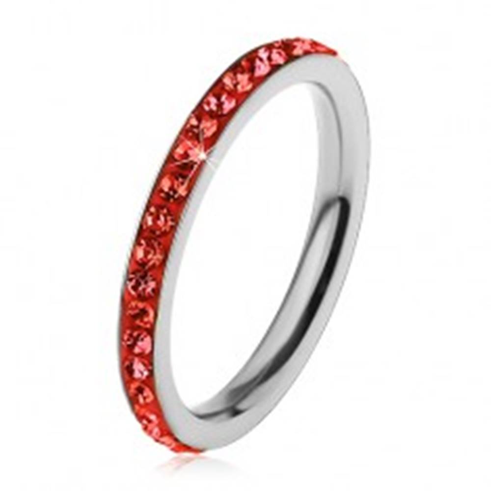Šperky eshop Prsteň z chirurgickej ocele striebornej farby, zirkóniky v svetločervenom odtieni - Veľkosť: 49 mm