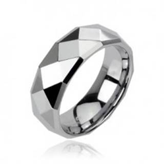 Tungstenový prsteň striebornej farby s brúsenými kosoštvorcami, 6 mm - Veľkosť: 49 mm