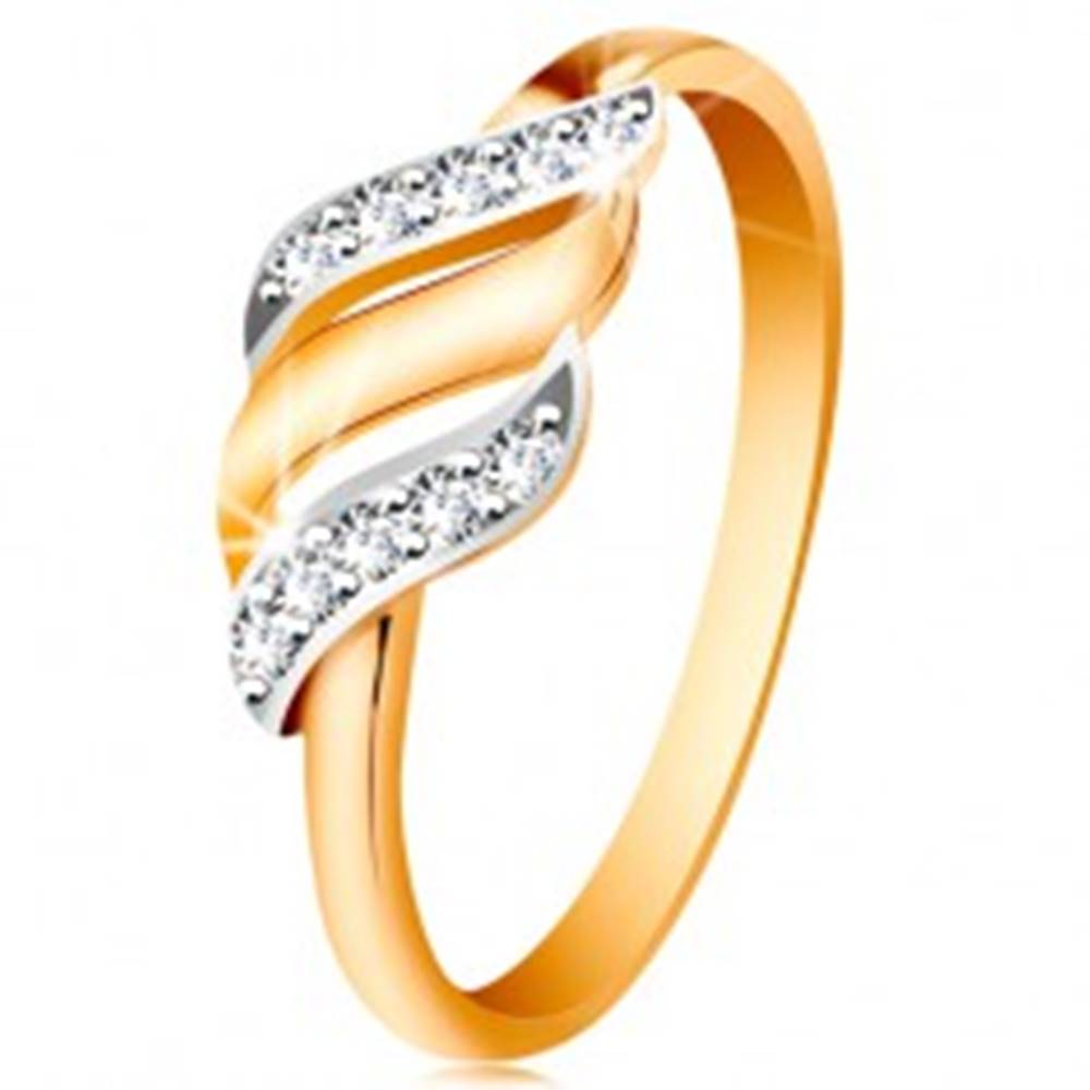 Šperky eshop Zlatý prsteň 585 - tri vlnky z bieleho a žltého zlata, trblietavé číre zirkóny - Veľkosť: 49 mm