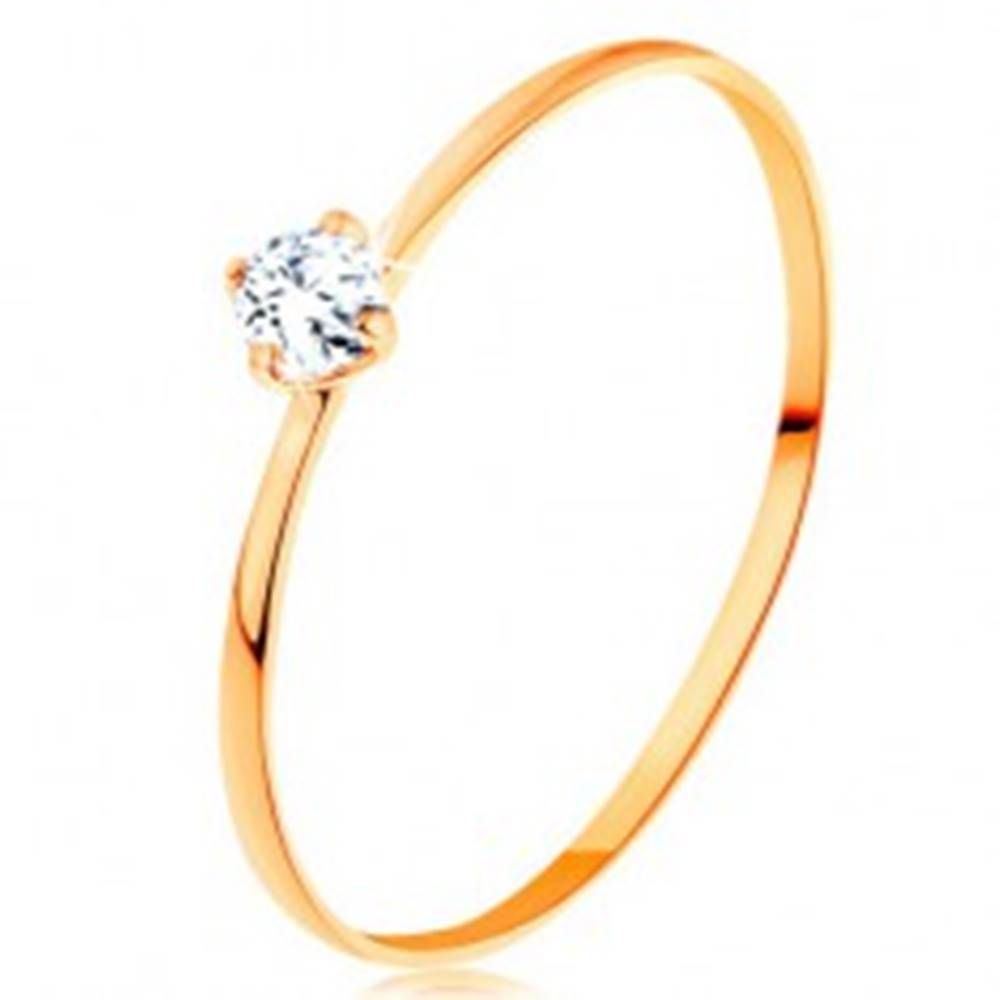 Šperky eshop Prsteň zo žltého 14K zlata - tenké ramená, okrúhly diamant čírej farby - Veľkosť: 49 mm