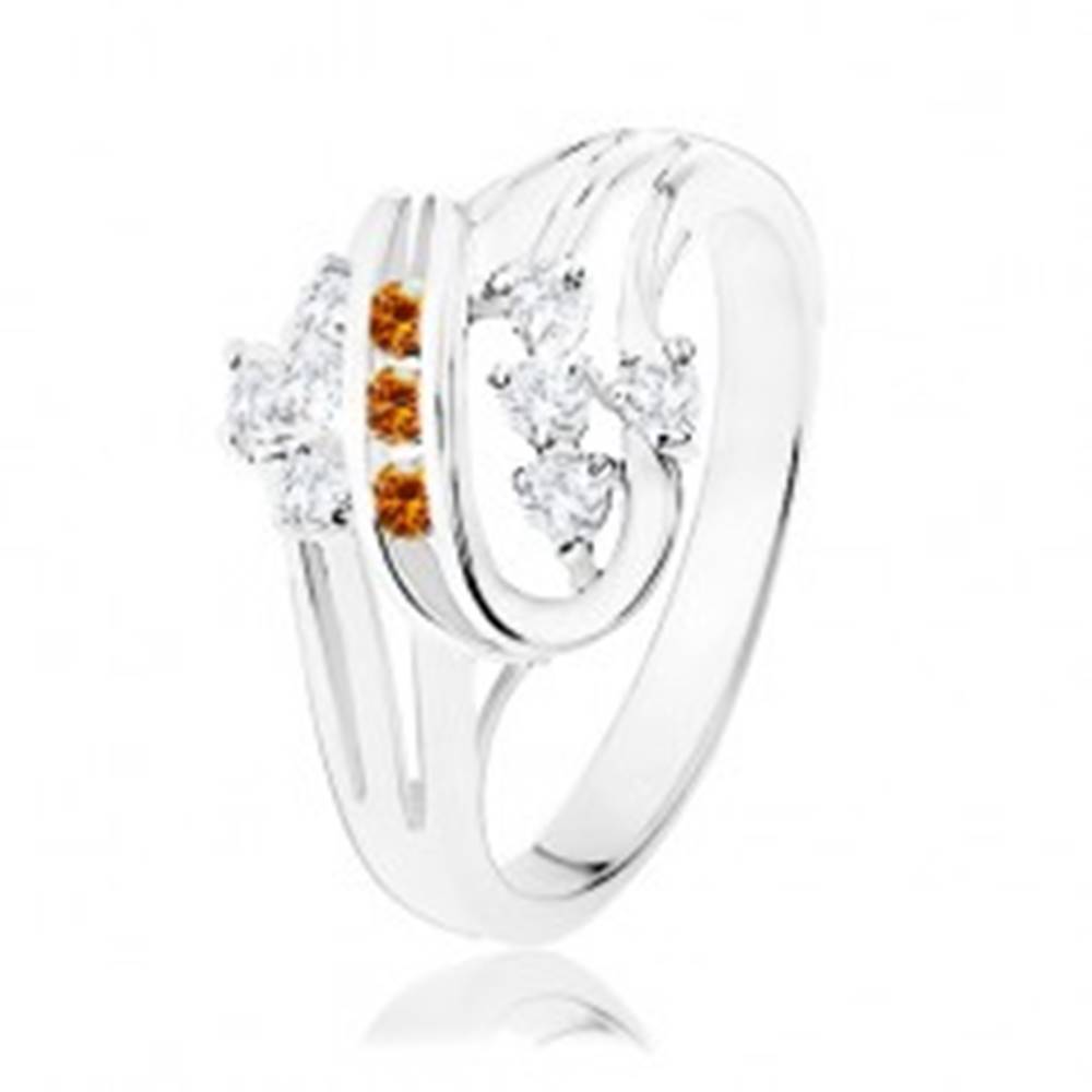 Šperky eshop Prsteň v striebornej farbe, dvojitá špirála s oranžovými a čírymi zirkónmi - Veľkosť: 51 mm
