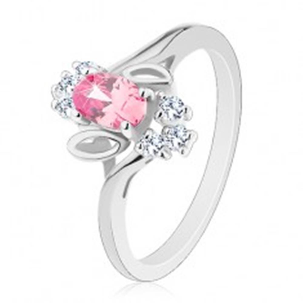 Šperky eshop Prsteň v striebornom odtieni, ružový brúsený ovál, lístočky, číre zirkóny - Veľkosť: 54 mm
